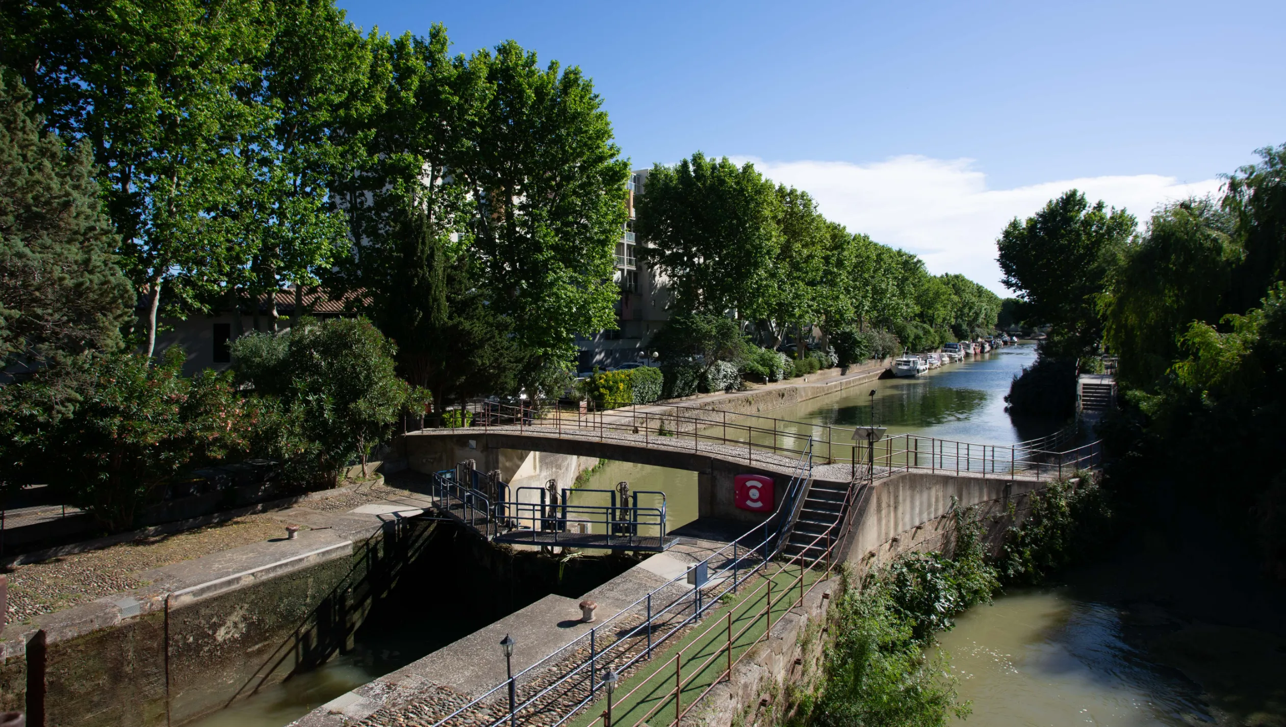 Île du Gua Suites - Résidence hôtelière à Narbonne au bord du canal Île du Gua Suites - Résidence hôtelière à Narbonne au bord du canal